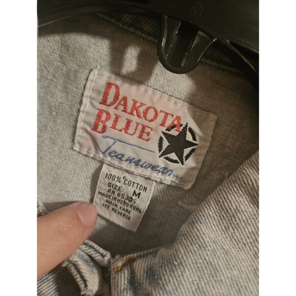 Vintage Dakota Blue Cropped Jean Jacket Size Medium Stars Embroidered Light Wash - Picture 7 of 7